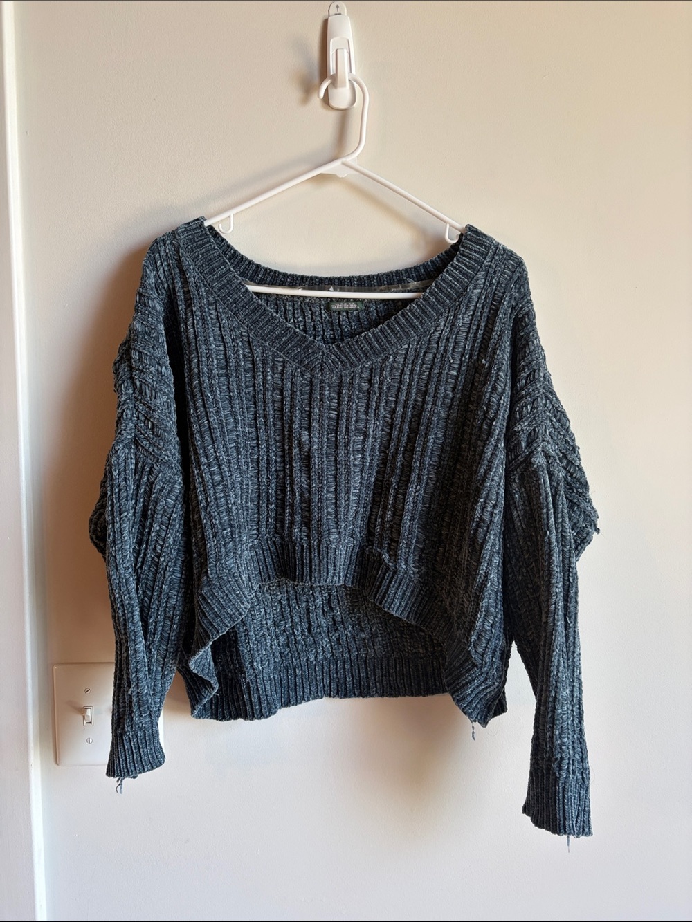 Teal Ribbed V-Neck chenille crop Women's Sweater